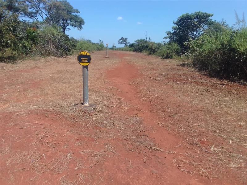1.8 Village NYASSEY SOUCKOL_Image des travaux de nettoyage de l'emprise du projet à la MA2